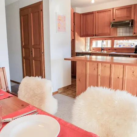 Sunny 3-bedroom With Mountain Views * 韦尔比耶